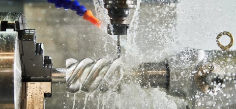 The advantages of high-pressure lubrication and cooling in bar turning