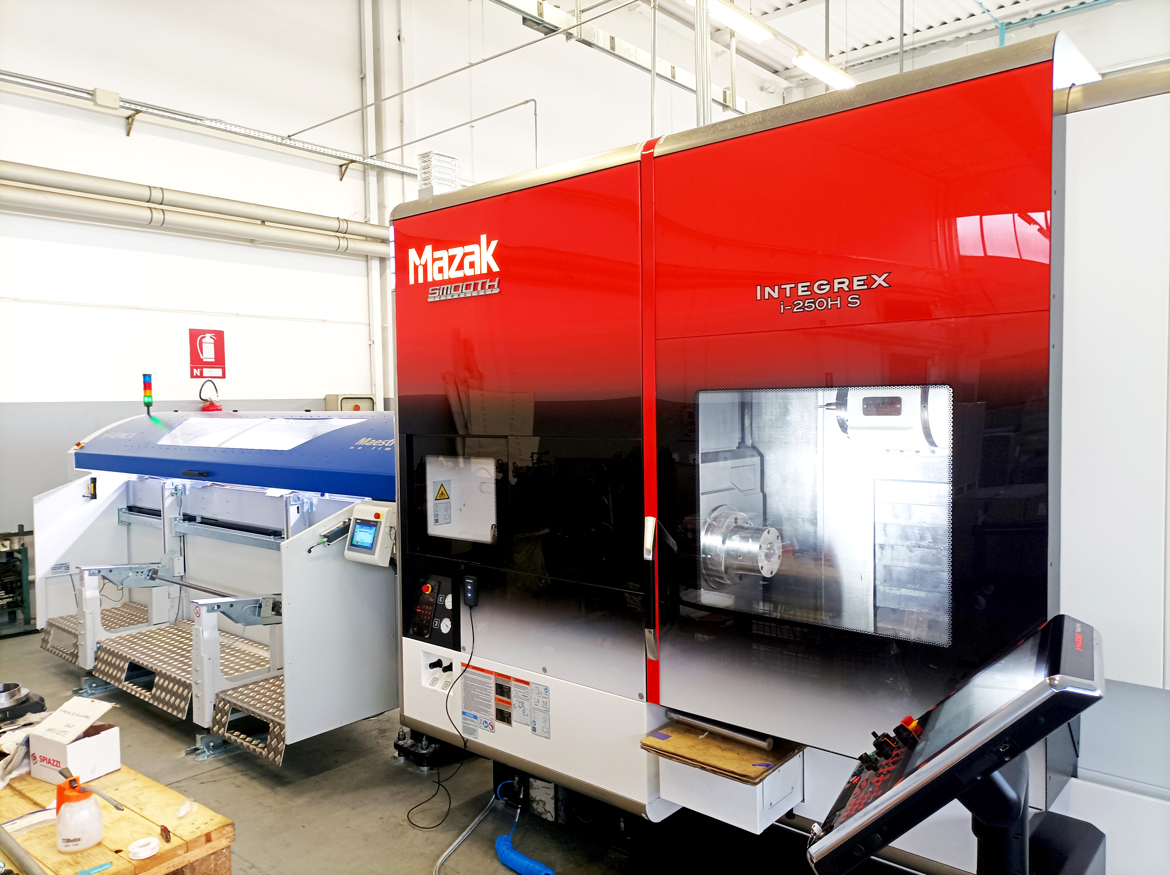 Maestro 100 UP | Mazak INTEGREX i-200H S